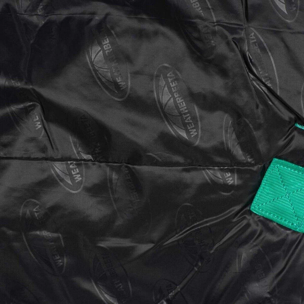 Weatherbeeta Comfitec Classic Standard Neck Medium Turnout Rug (Black/Green) 5 Weatherbeeta Comfitec Classic Standard Neck Medium Turnout Rug (Black/Green) - Image 3