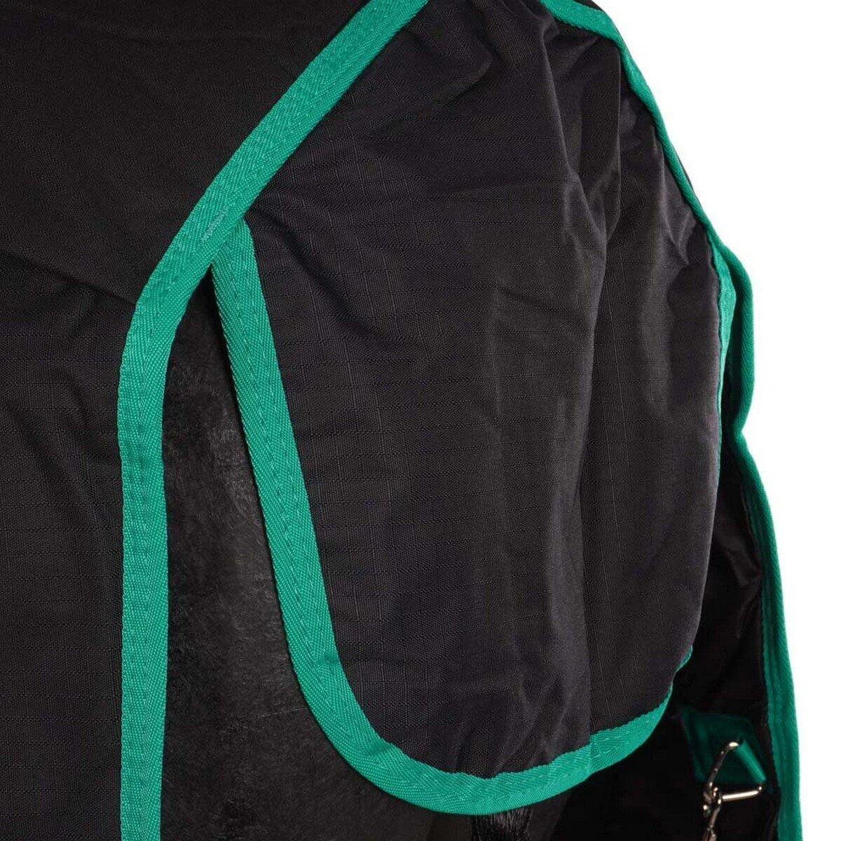 Weatherbeeta Comfitec Classic Standard Neck Medium Turnout Rug (Black/Green) 4 Weatherbeeta Comfitec Classic Standard Neck Medium Turnout Rug (Black/Green) - Image 2