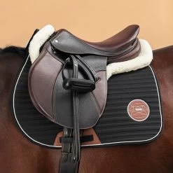 Synthetic Sheepskin Saddle Pad 900 -Equestrian Equipment Store kc384ae64aafaba5203295ec7dc97b99d